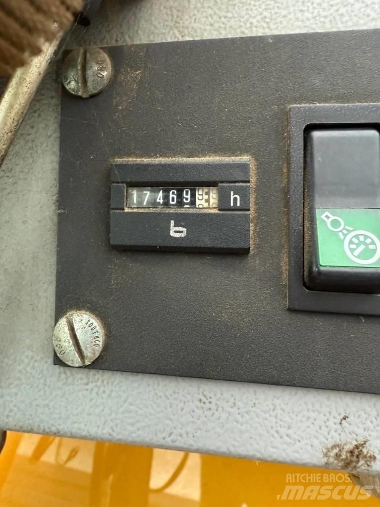 Liebherr LTM1055/1 A/T 크레인