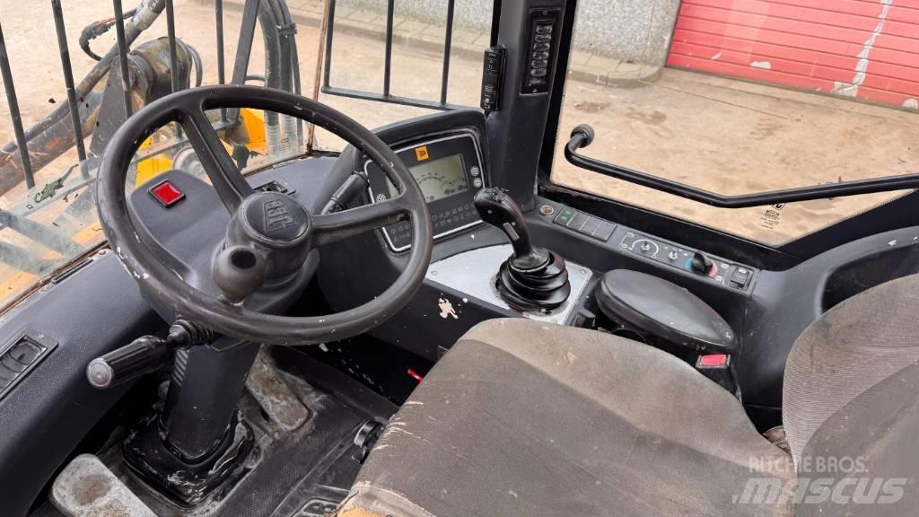 JCB 411  휠로우더