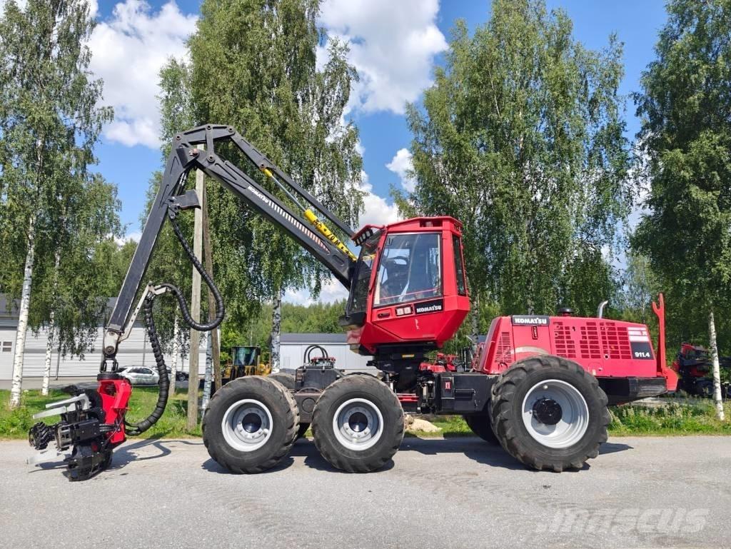 Komatsu 911.4 원목 하베스터