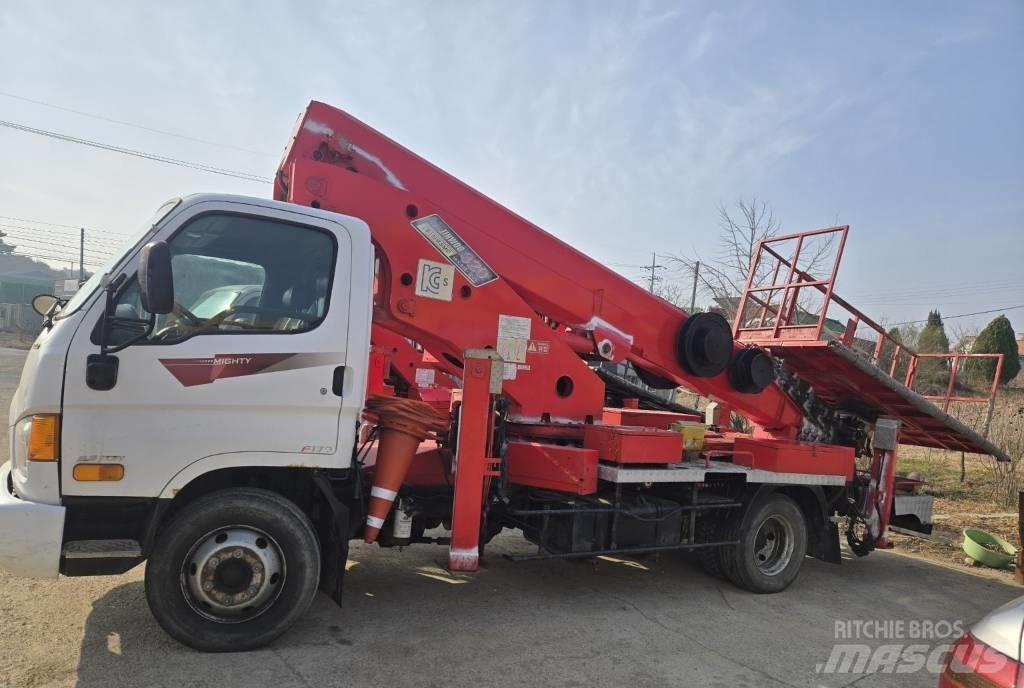 Jinwoo JW320 트럭 탑재 고소작업대