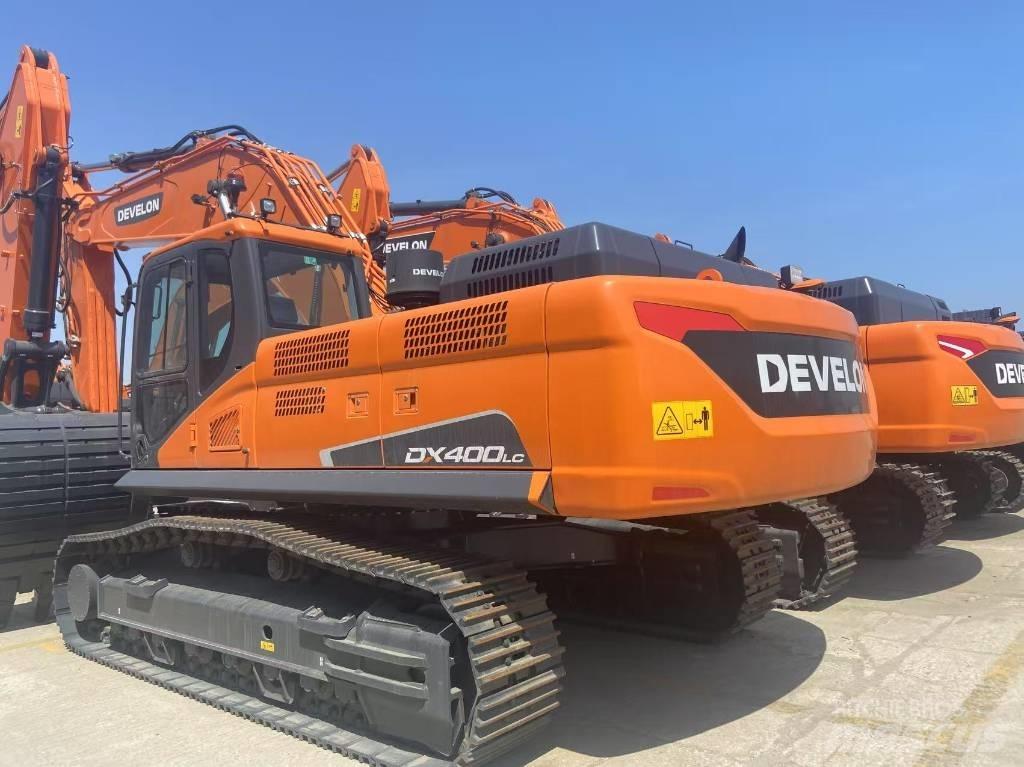 Develon DX 400 대형 굴삭기 29톤 이상