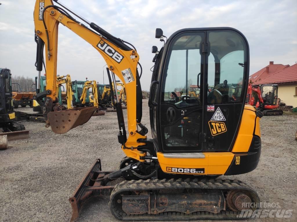 JCB 8026 CTS 소형 굴삭기 7톤 미만