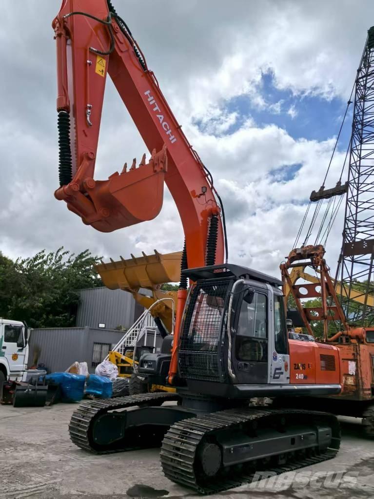 Hitachi ZX 240 HG 대형 굴삭기 29톤 이상