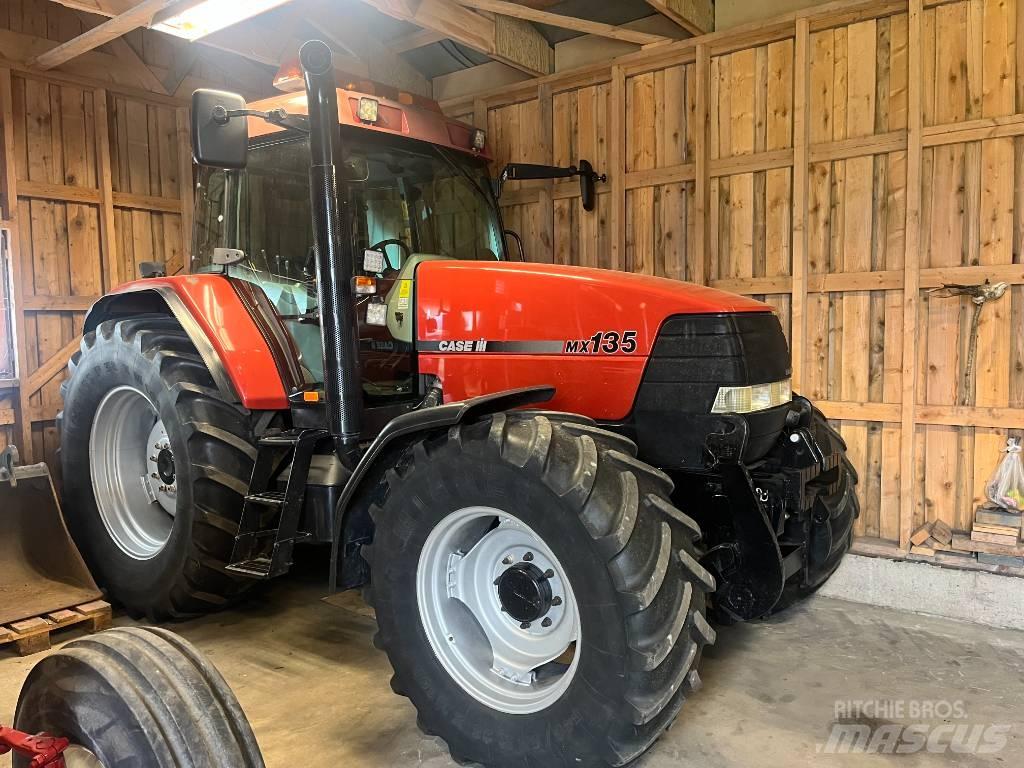 Case IH MX 135 트랙터