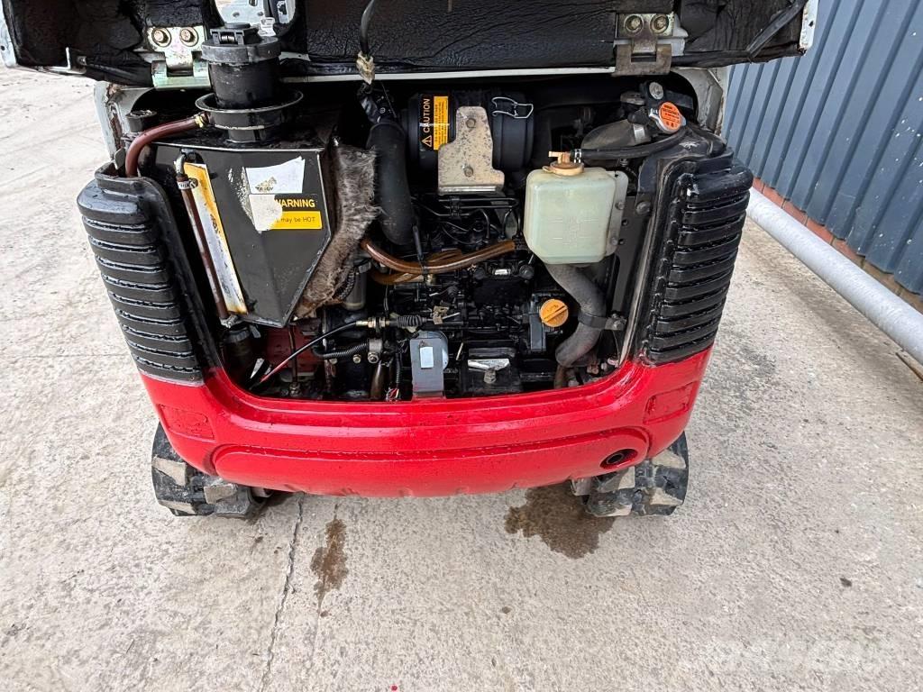 Takeuchi TB 016 소형 굴삭기 7톤 미만