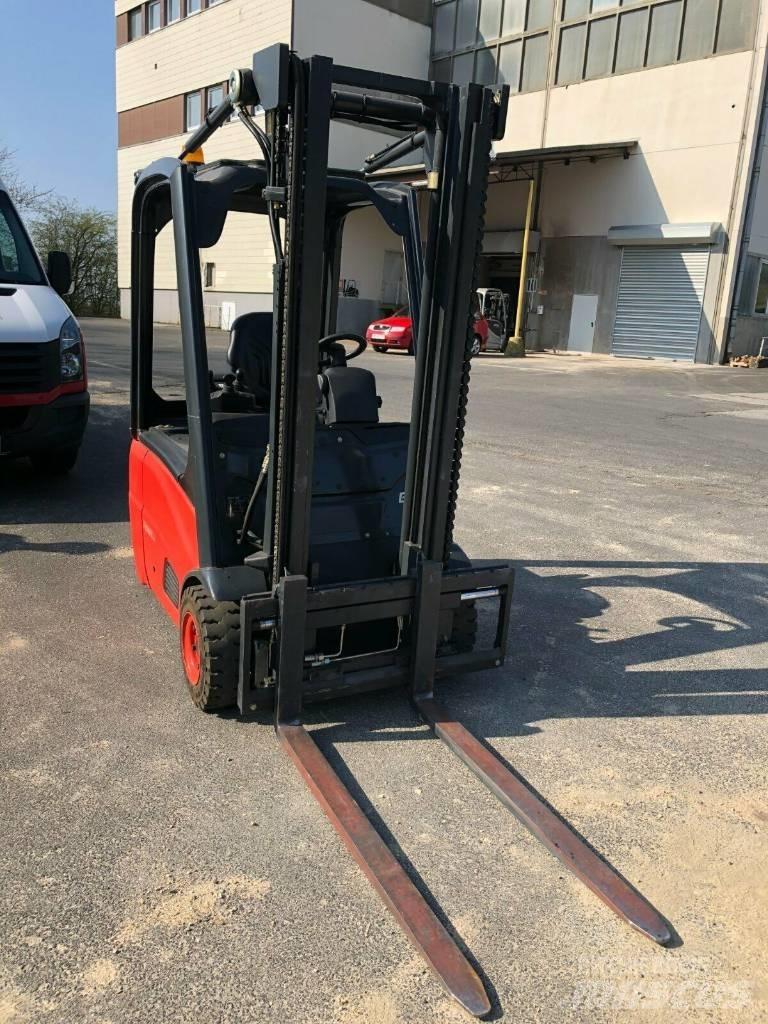 Linde E15 전동 지게차
