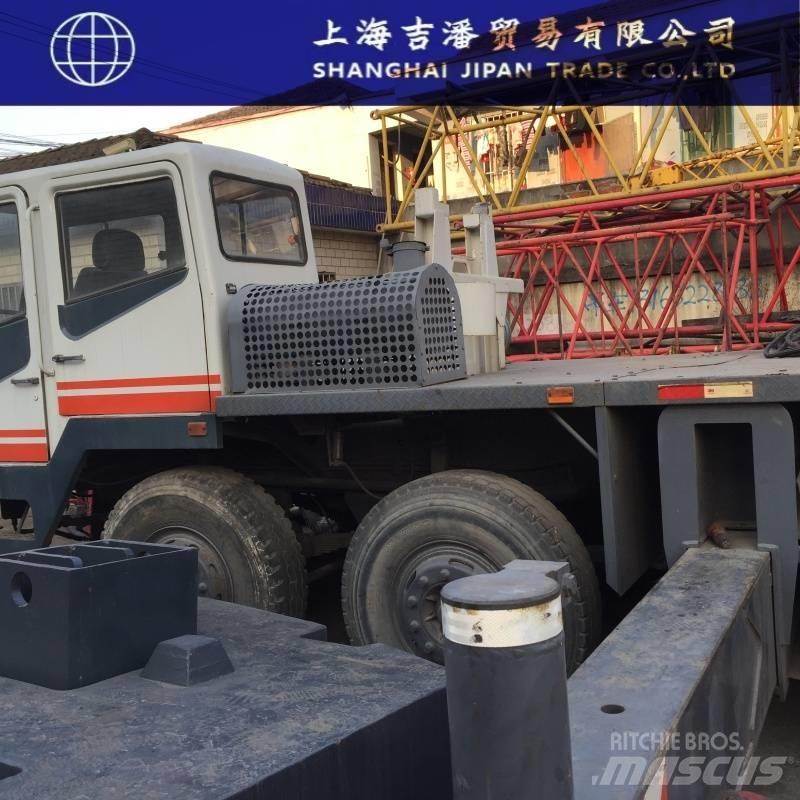 Zoomlion QY 50 A/T 크레인