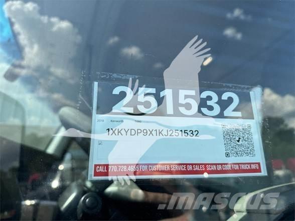 Kenworth T680 트랙터 유닛