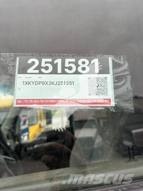 Kenworth T680 트랙터 유닛