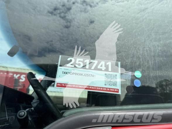 Kenworth T680 트랙터 유닛