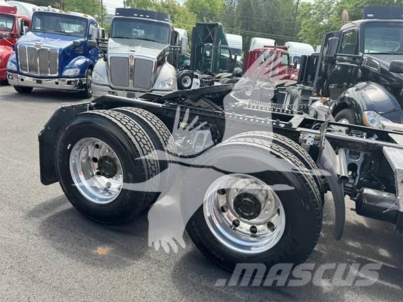 Kenworth T680 트랙터 유닛