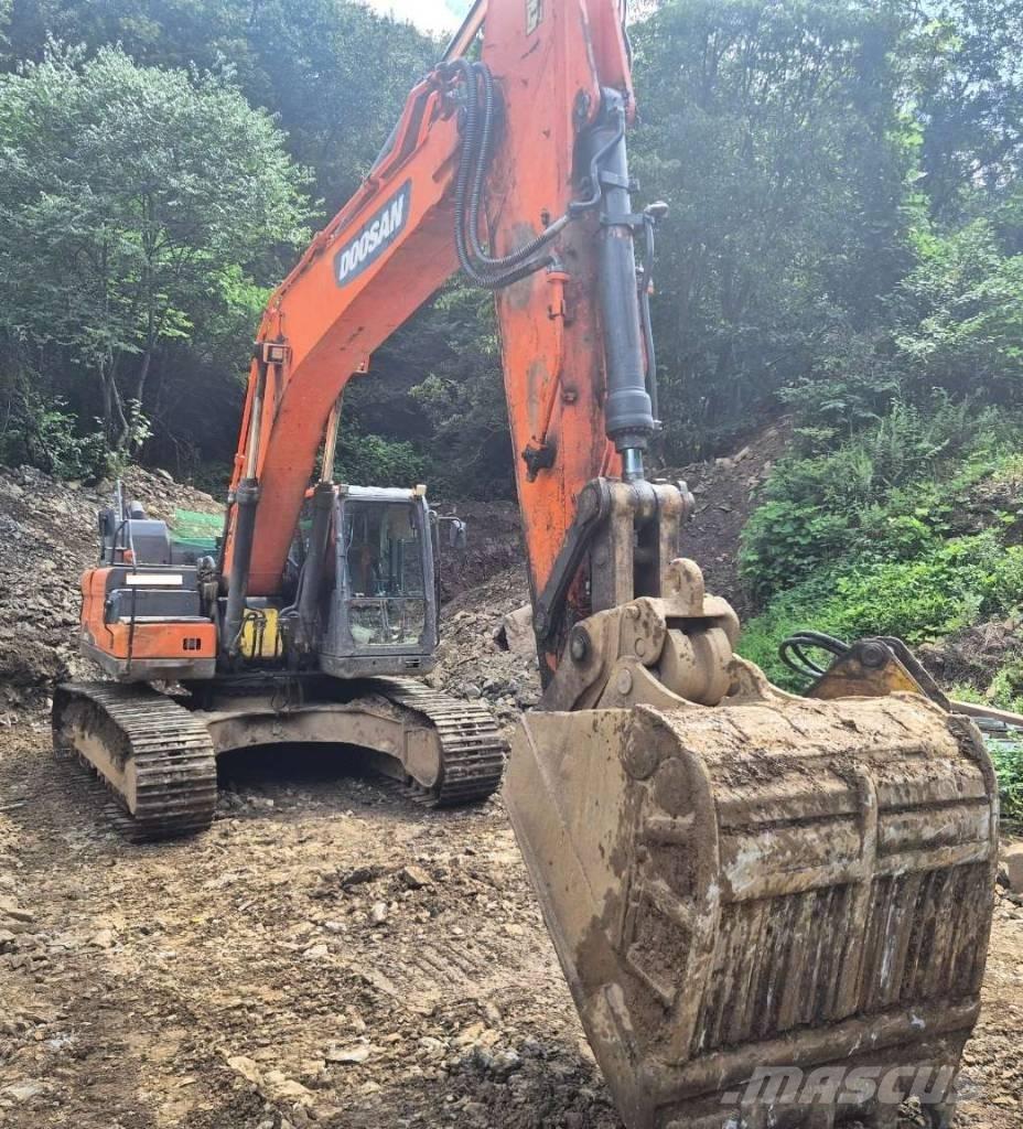 Doosan DX 300 LC-5 대형 굴삭기 29톤 이상