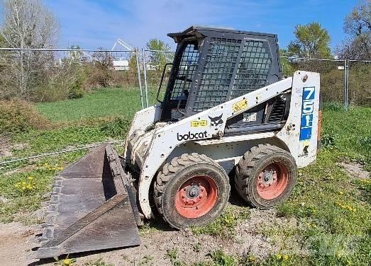Bobcat 751  스키드로더