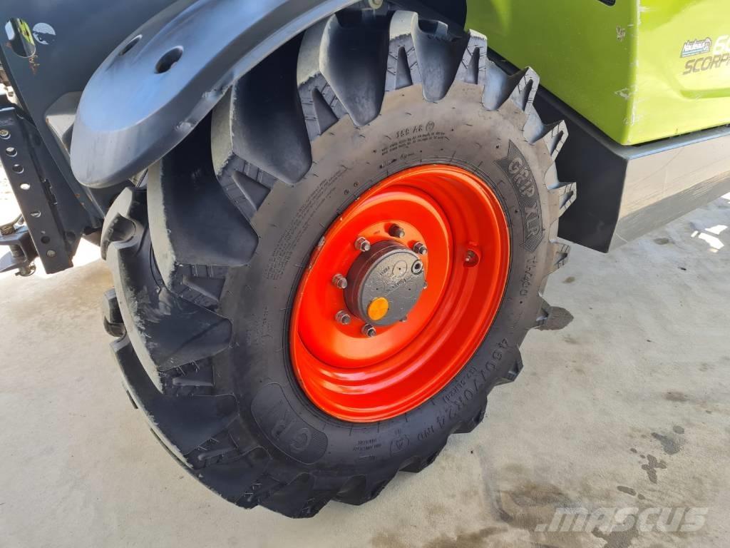 CLAAS Scorpion 6035 텔러 핸들러