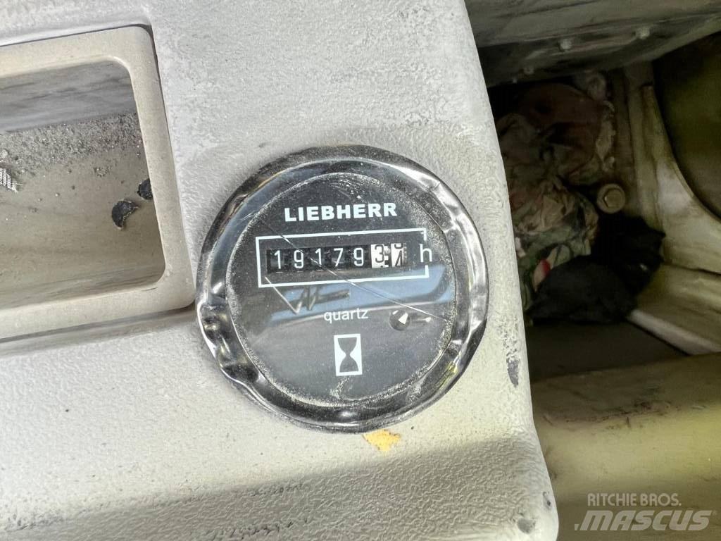 Liebherr R 964 CHD 대형 굴삭기 29톤 이상