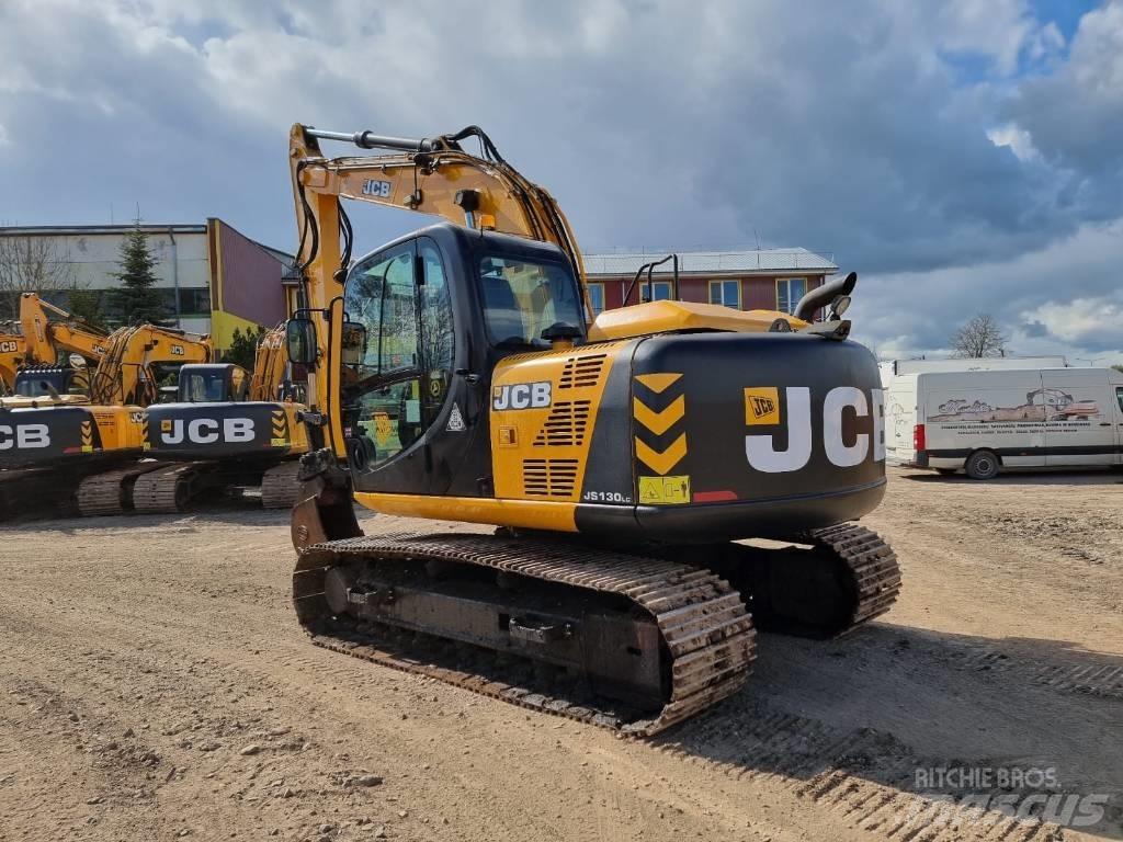 JCB JS 130 LC 대형 굴삭기 29톤 이상