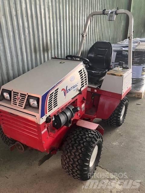 Ventrac 4500 Y 다목적 장비
