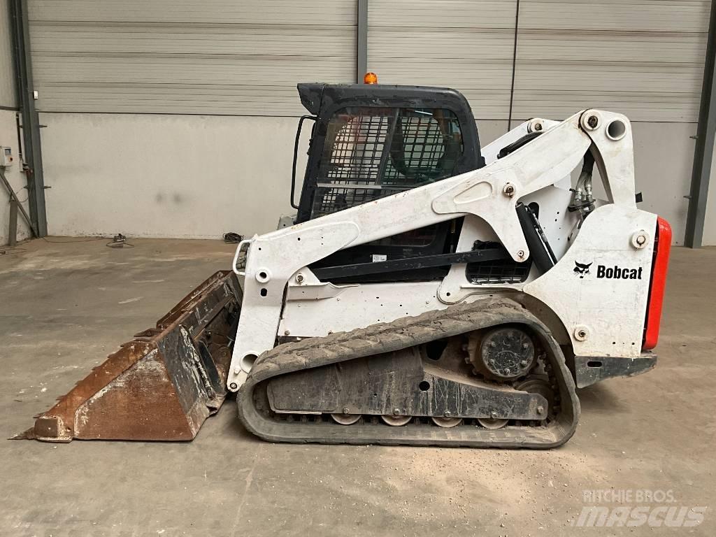 Bobcat T 650  스키드로더