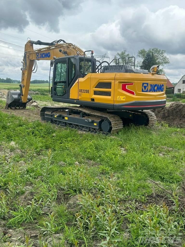 XCMG XE 220 E 대형 굴삭기 29톤 이상