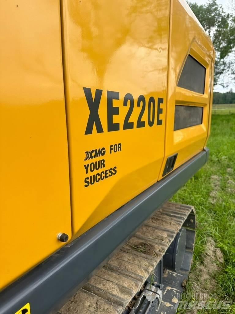 XCMG XE 220 E 대형 굴삭기 29톤 이상