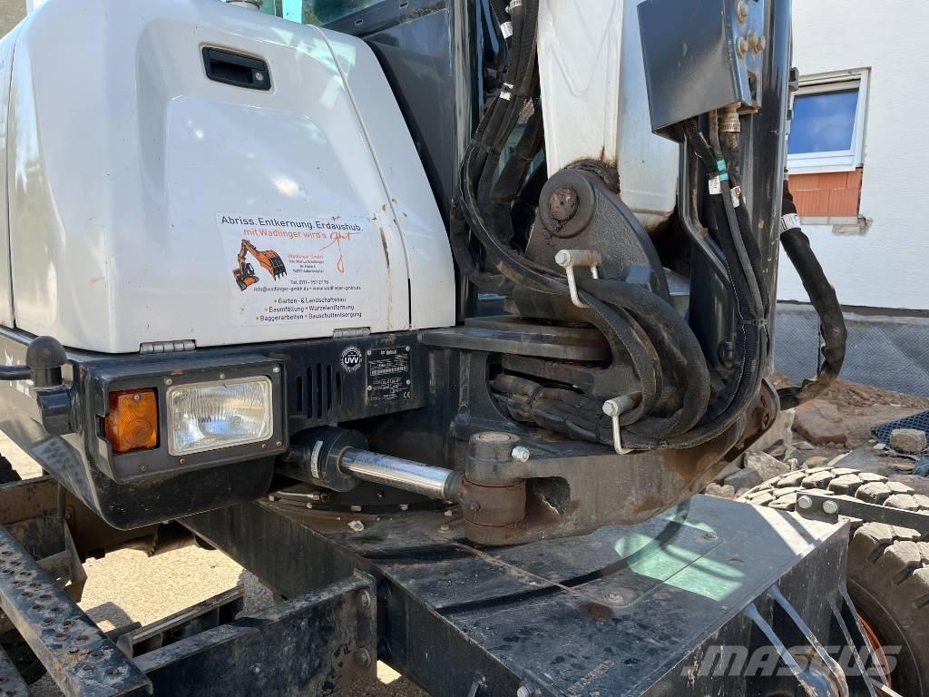 Bobcat E 57 W  휠 굴삭기