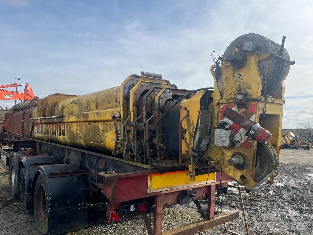 Demag AC 395 유압식 기계