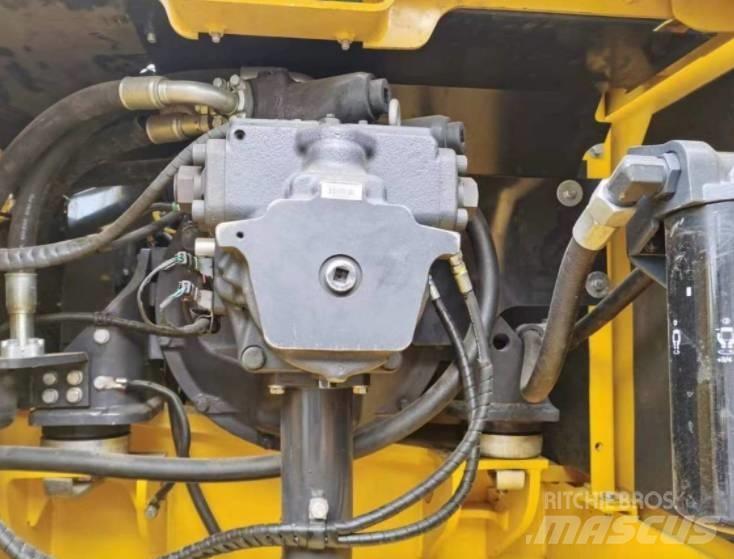 Komatsu 360-7 대형 굴삭기 29톤 이상