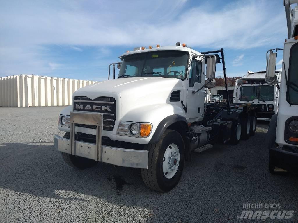 Mack Granite 폐기물 수거 트럭