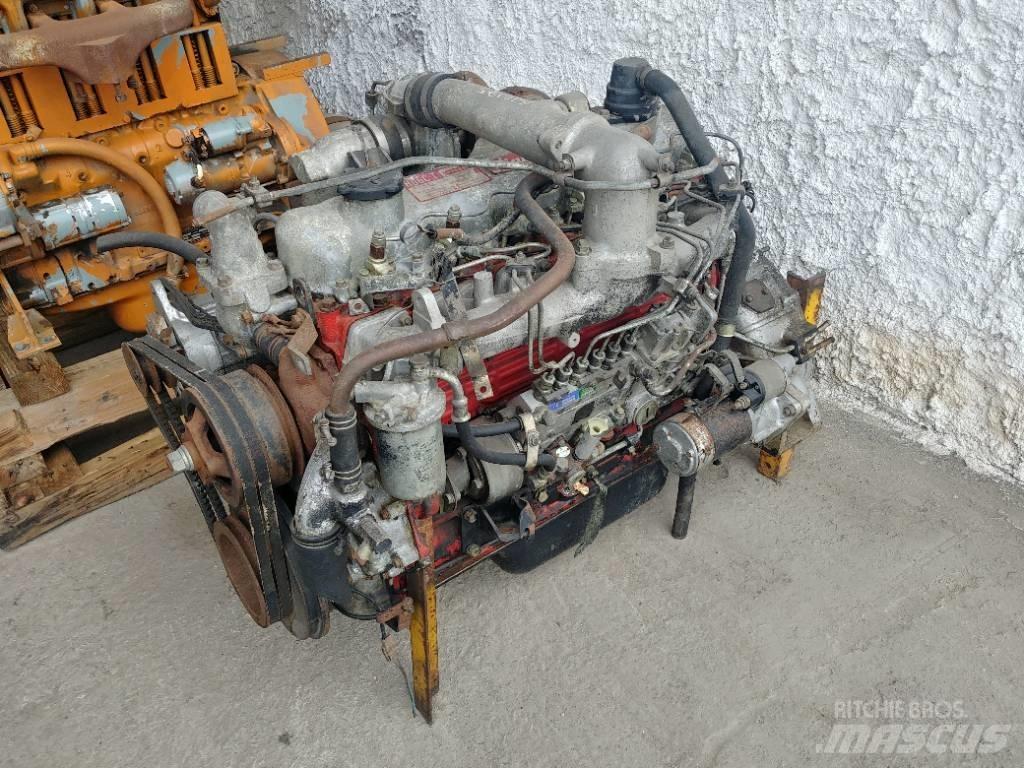Hino H06C(T) 엔진