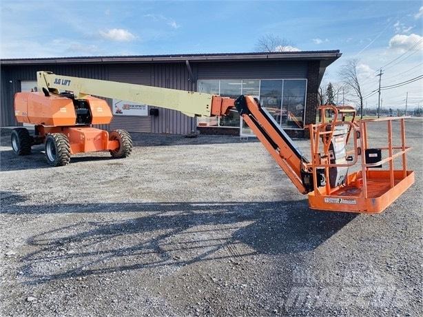 JLG 860 SJ 견인식 전동이동 리프트