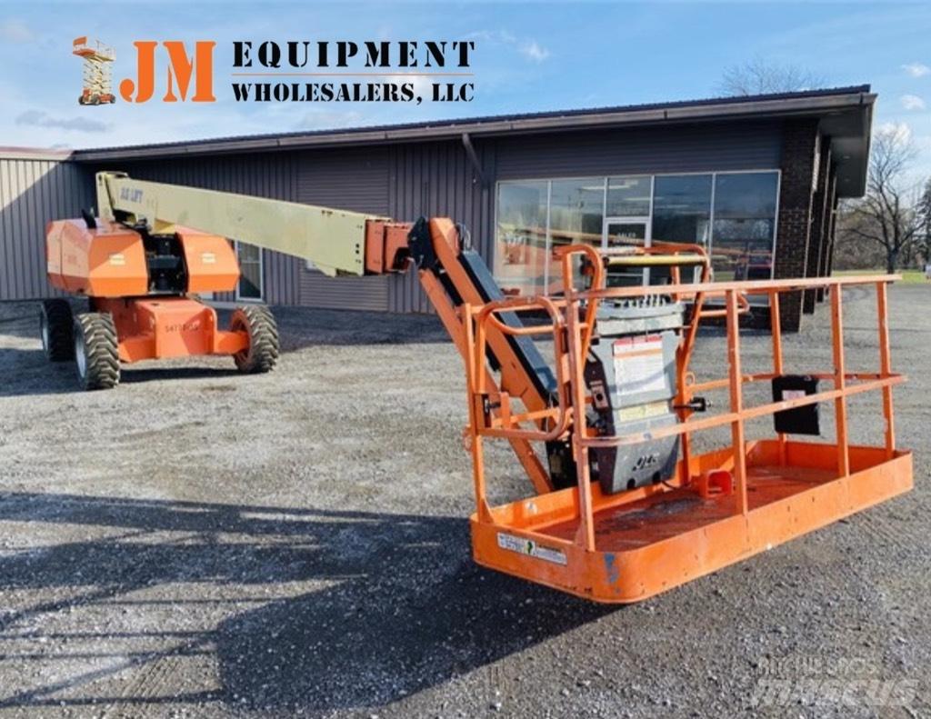 JLG 860 SJ 견인식 전동이동 리프트