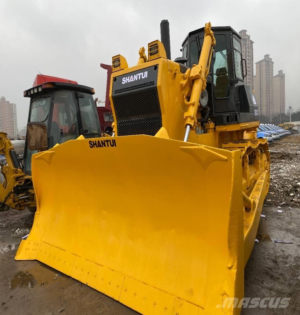 Shantui SD 32 크롤러 도저