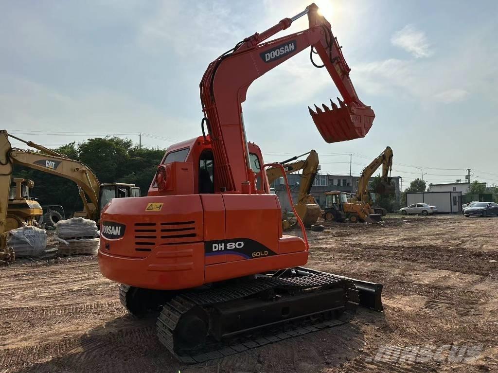 Doosan DH 80 대형 굴삭기 29톤 이상