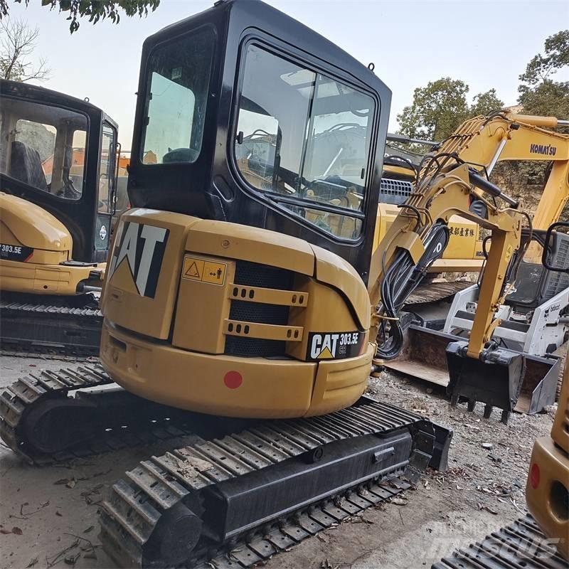 CAT 303.5 E CR 소형 굴삭기 7톤 미만