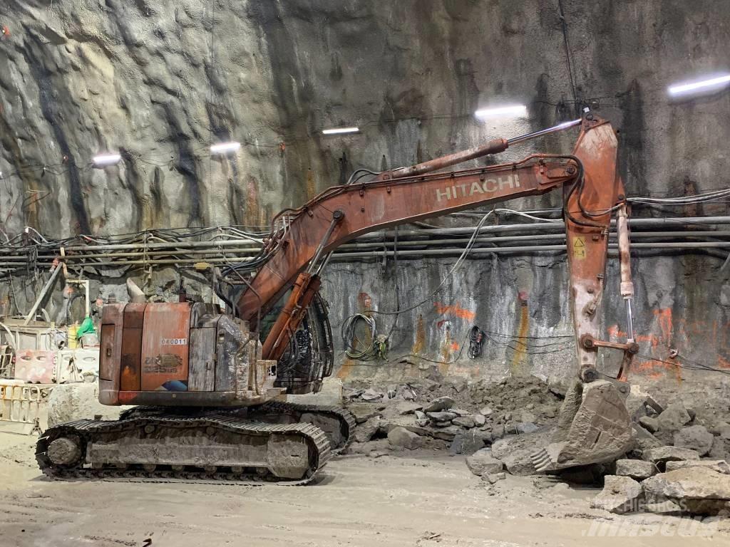 Hitachi ZX225US-5A 건설 장비 - 기타