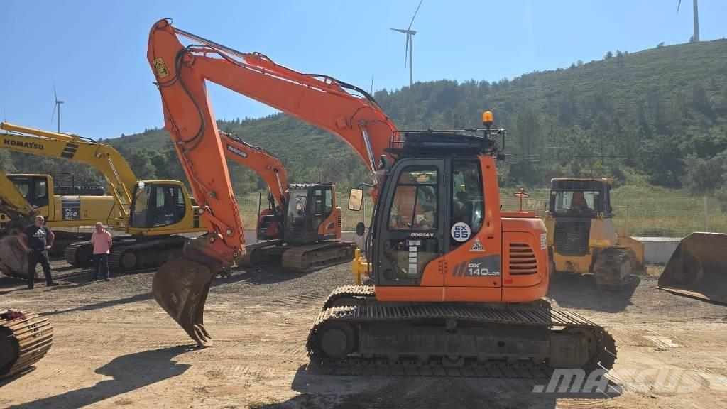 Doosan DX 140 LCR-3 대형 굴삭기 29톤 이상