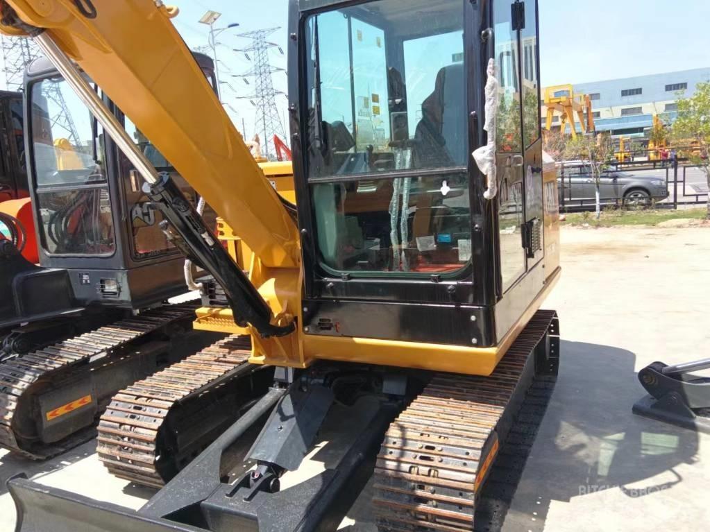 CAT 305.5 대형 굴삭기 29톤 이상