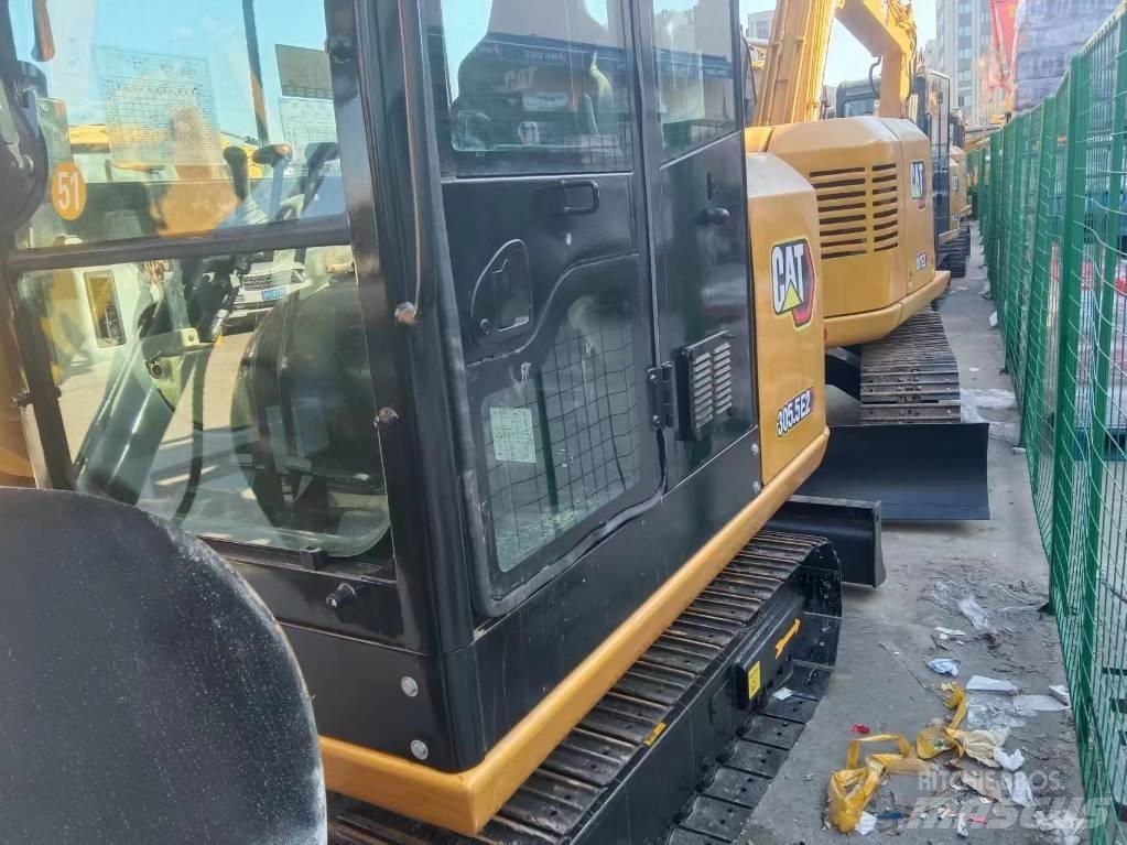 CAT 305.5 대형 굴삭기 29톤 이상