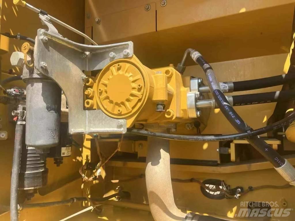 CAT 330 대형 굴삭기 29톤 이상