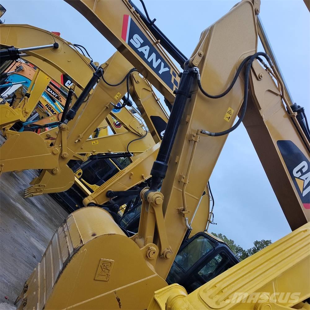 CAT 320 D L 대형 굴삭기 29톤 이상