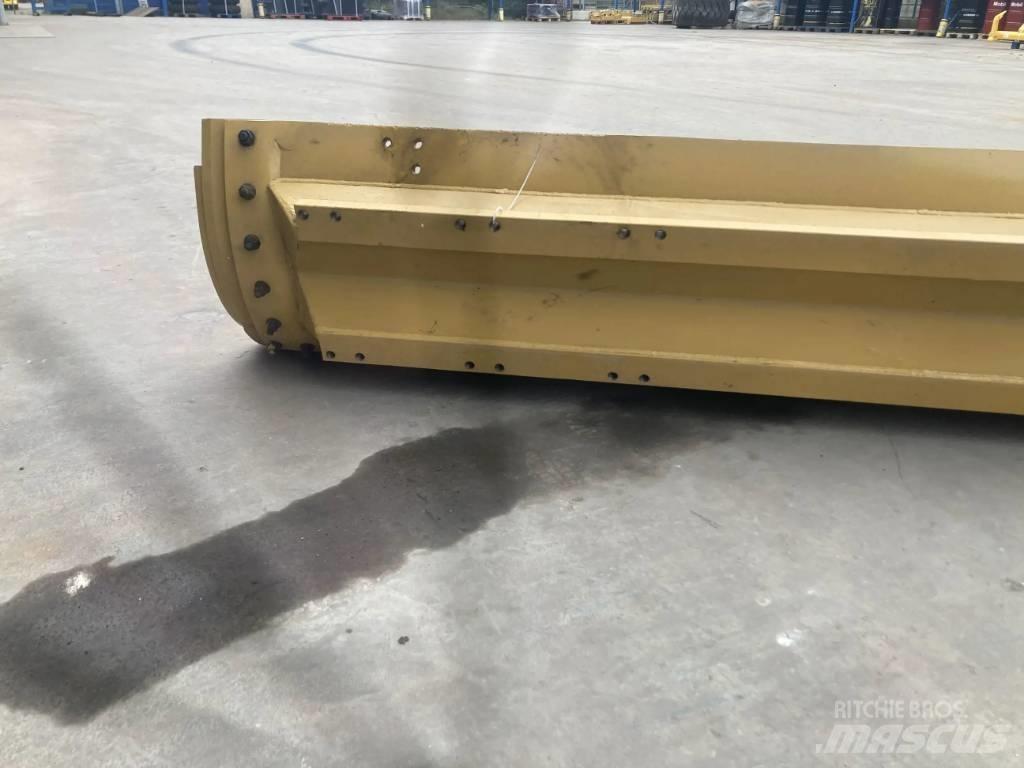 CAT 140M2 Moldboard 트랙, 체인 및 언더캐리지