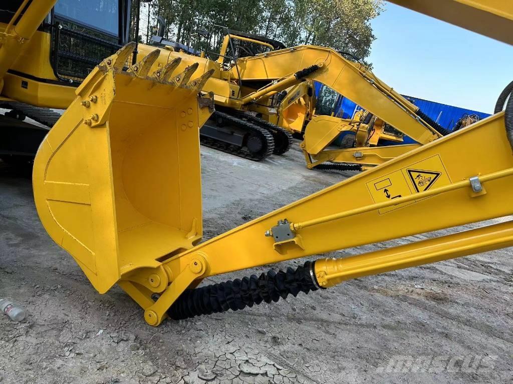 Komatsu PC 120-8 대형 굴삭기 29톤 이상