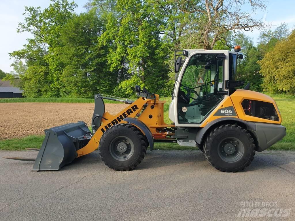 Liebherr L 504 C  휠로우더