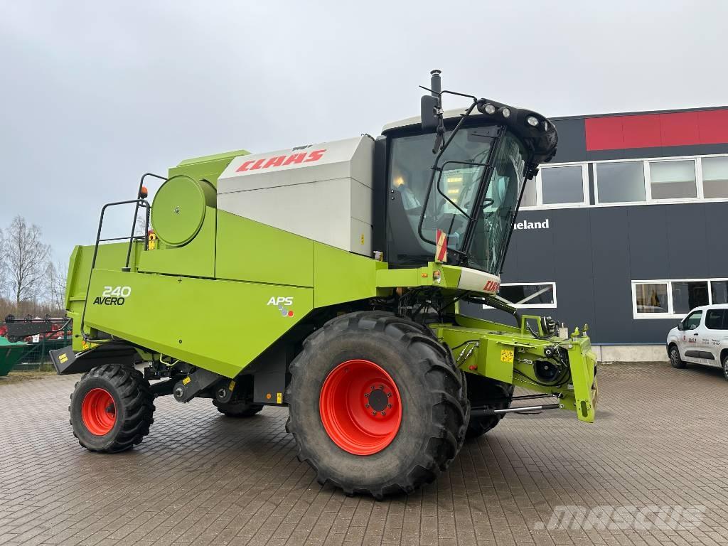 CLAAS Avero 240 콤바인 수확기