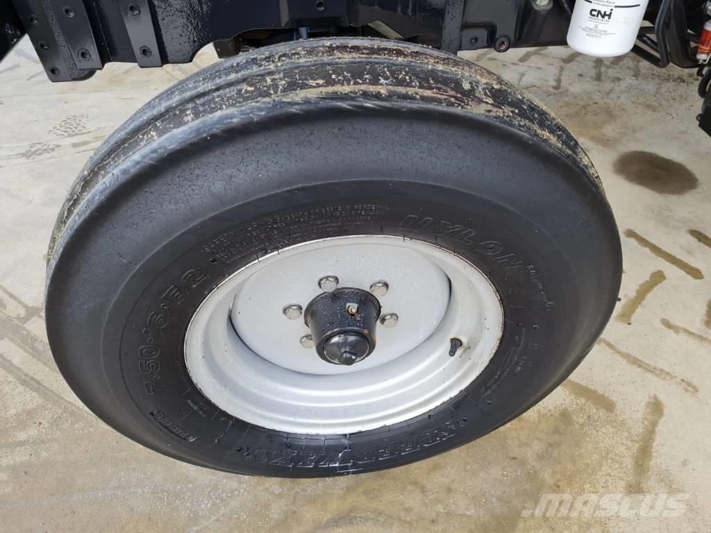 Case IH Farmall 65 A 트랙터