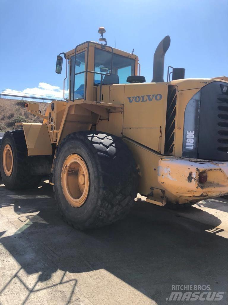 Volvo L 180 E  휠로우더