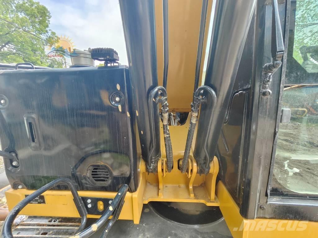 CAT 310 대형 굴삭기 29톤 이상