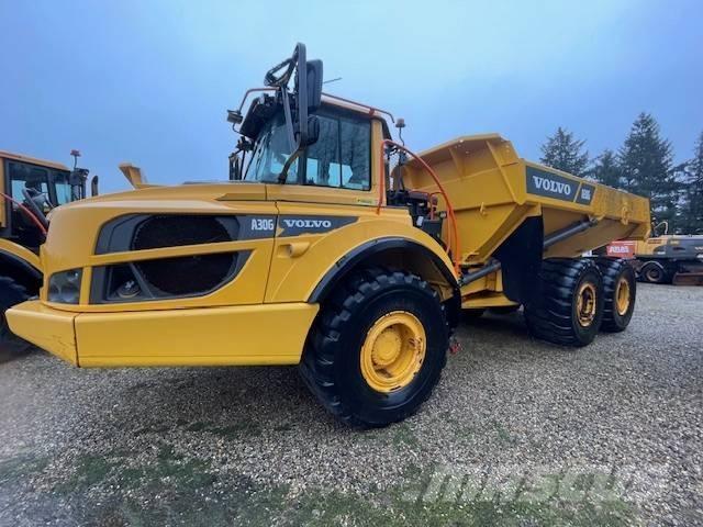 Volvo A30G 연결식 홀러