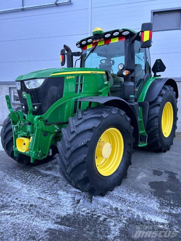 John Deere 6250 R 트랙터
