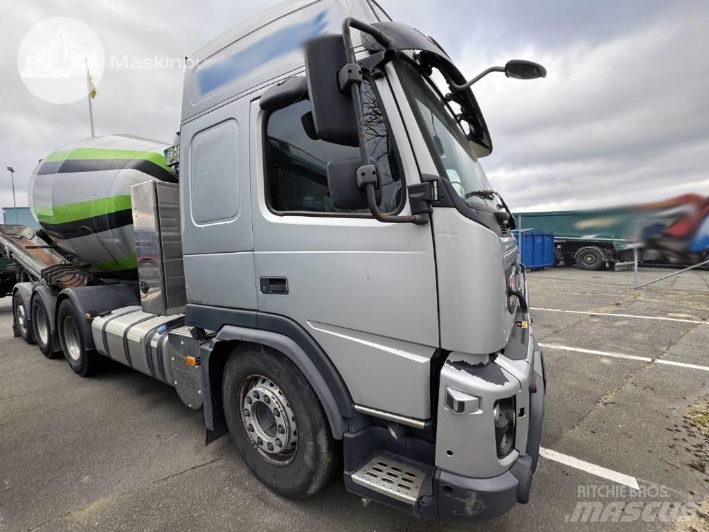 Volvo FMX 500 콘크리트 믹서트럭